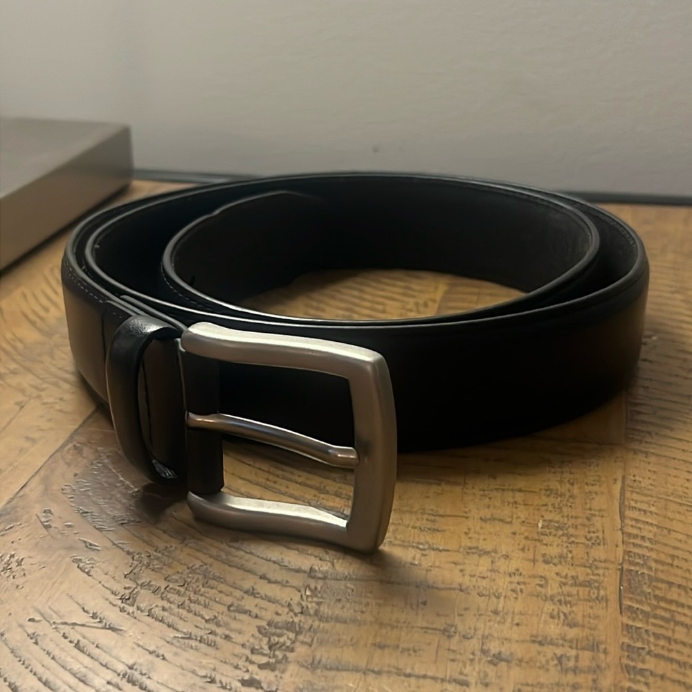 Columbia Men’s Leather Belt - Size 40-43
